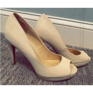 Charlotte Russe Heels Sz 6